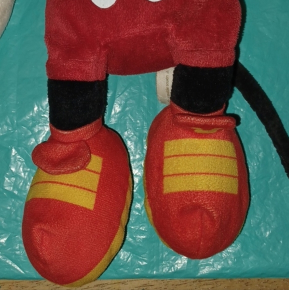 BUNDLE of Disney Mickey Mouse and Friends Vehicles and Talking Plushes - Picture 15 of 17